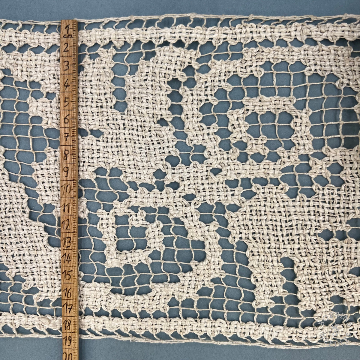 Antique Handmade Filet Lace Panel – 360 × 19 cm