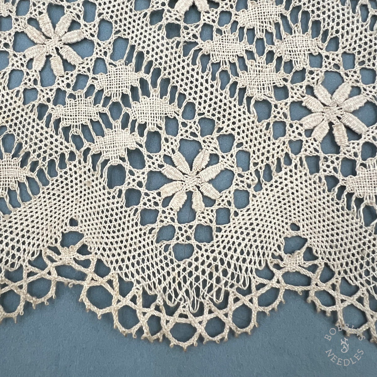 Antique Handmade Bobbin Lace Trim with Floral Pattern – 5.6 Metres