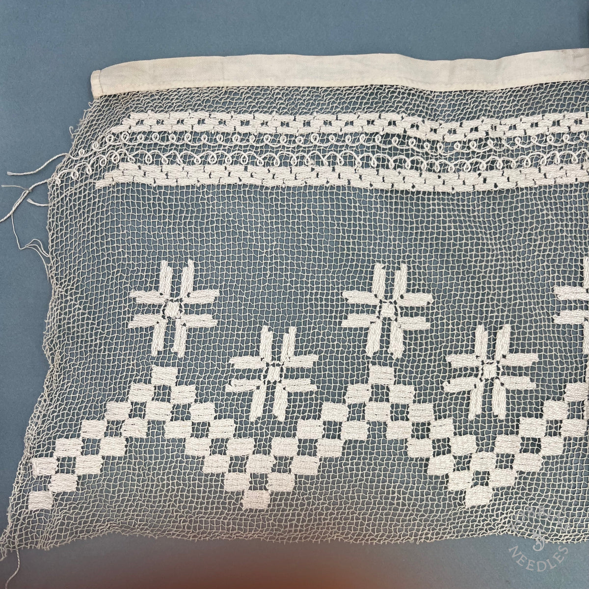 Antique Handmade Embroidered Net Lace Altar Border – 300 × 30 cm