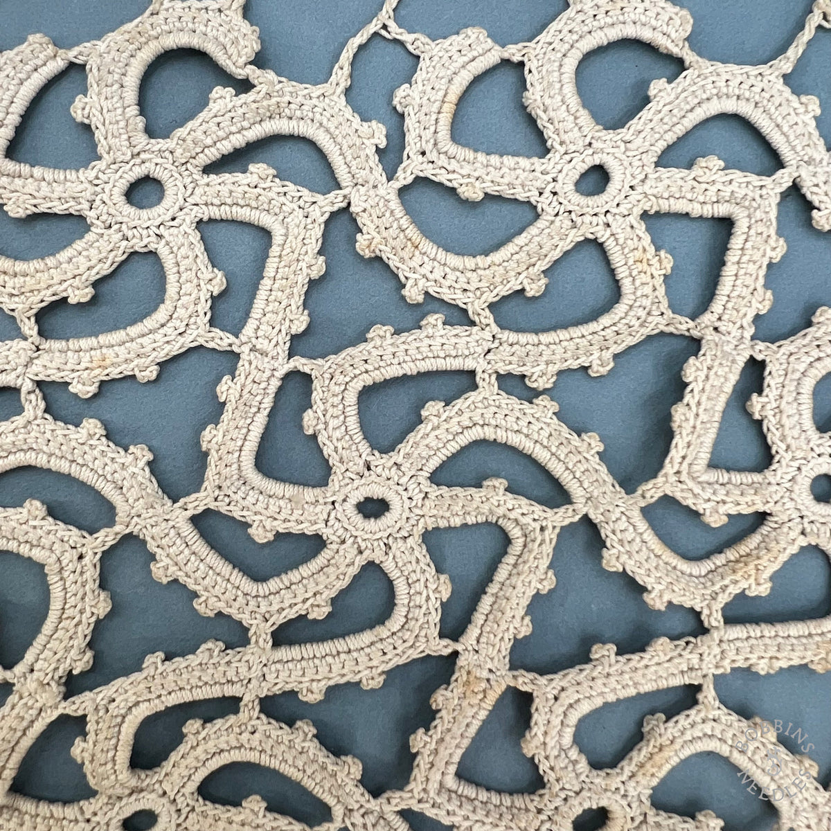 Antique Handmade Crochet Lace Border with Floral Motifs – 300 × 19 cm