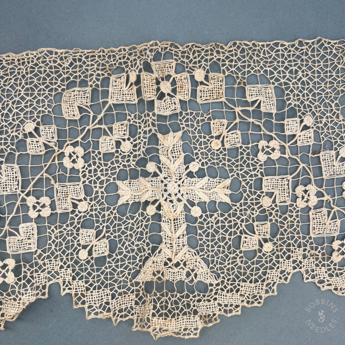 Antique Handmade Filet Religious Lace Border with Cross – 83 × 22 cm