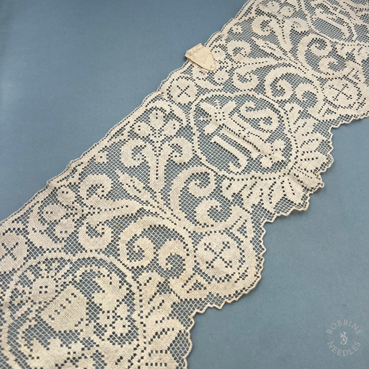 Antique Handmade Religious Filet Lace Border JHS  – 67 × 22 cm