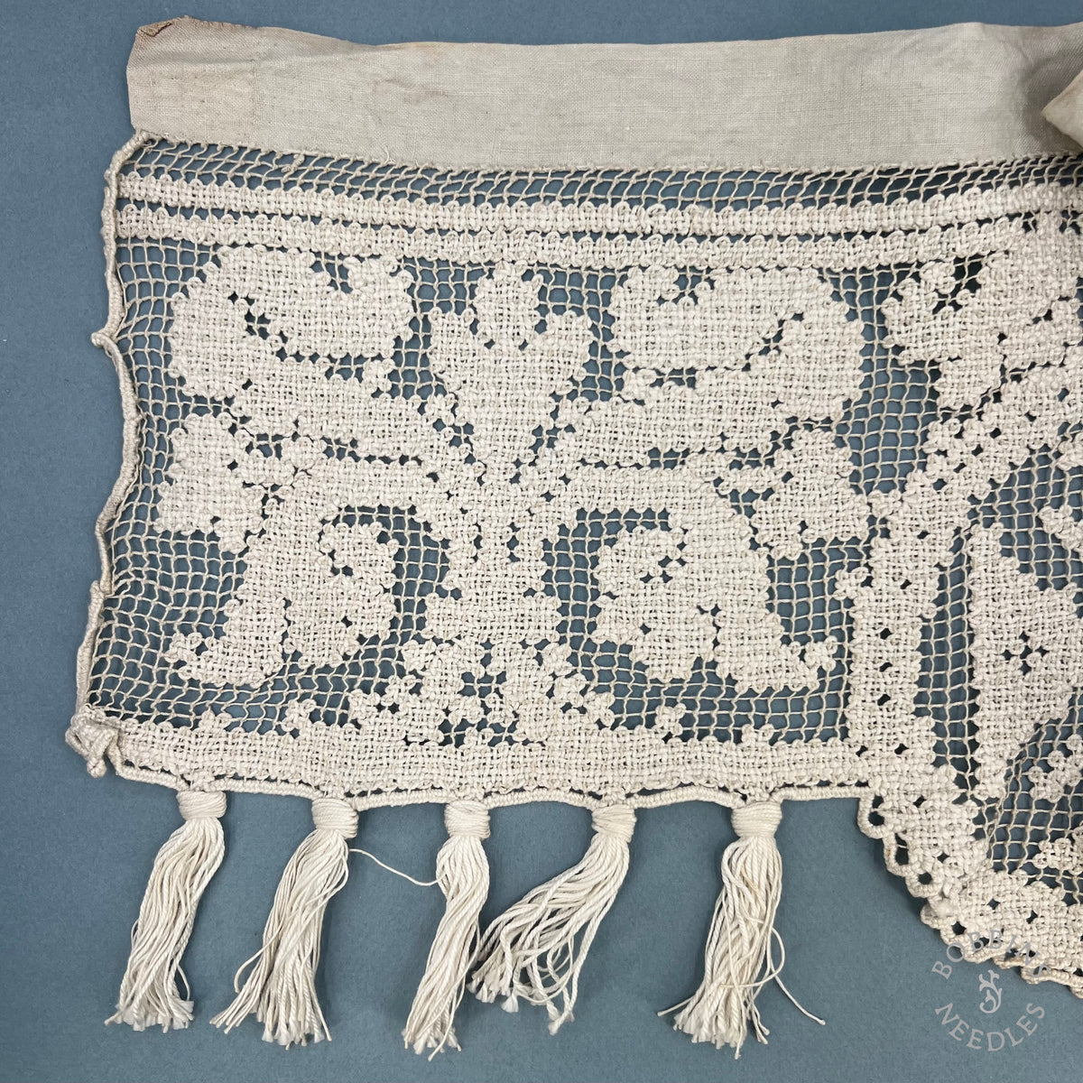 Antique Handmade Filet Lace Altar Frontal with Crosses & Tassels – 350 cm