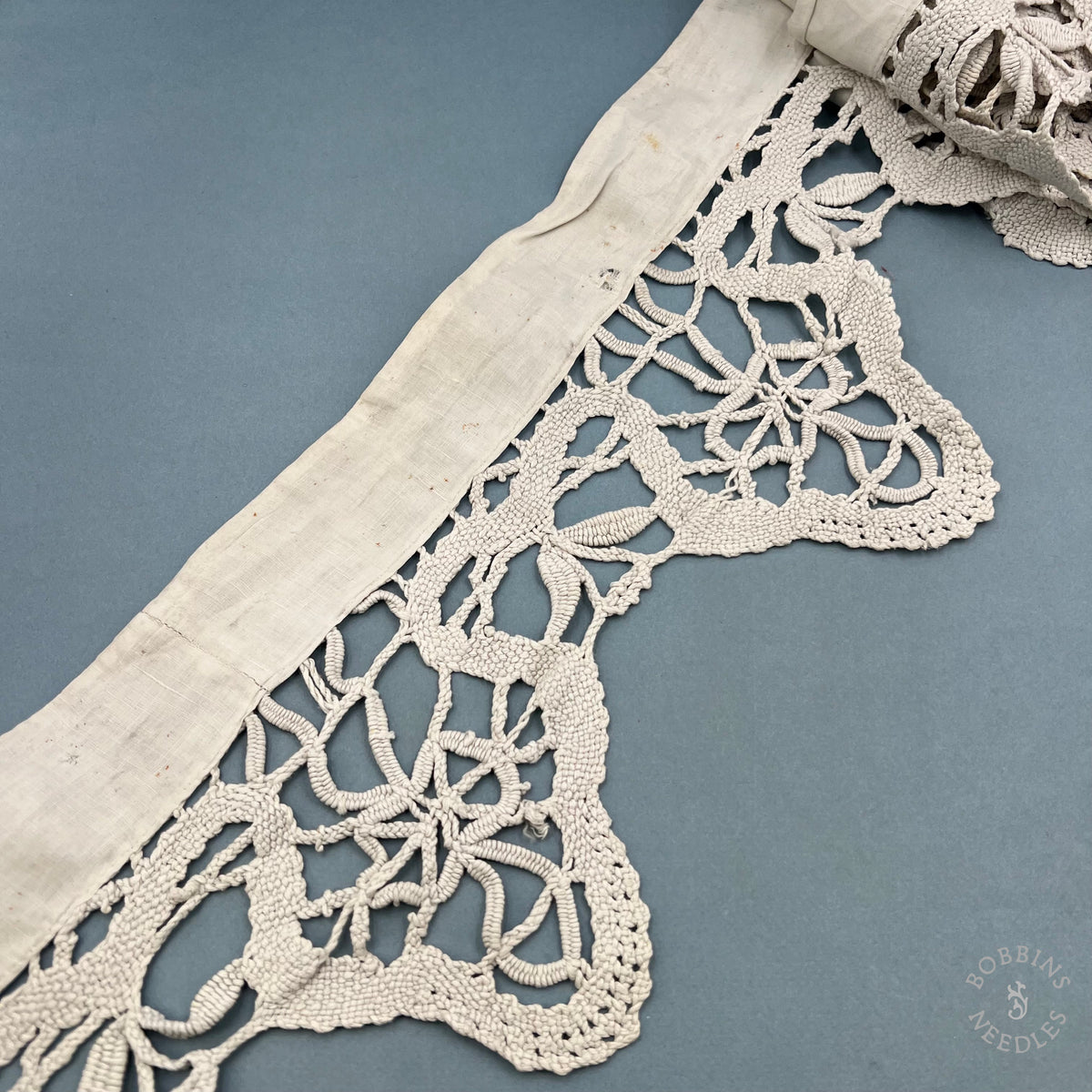 Antique Handmade Bobbin Lace Border – 350 × 17 cm
