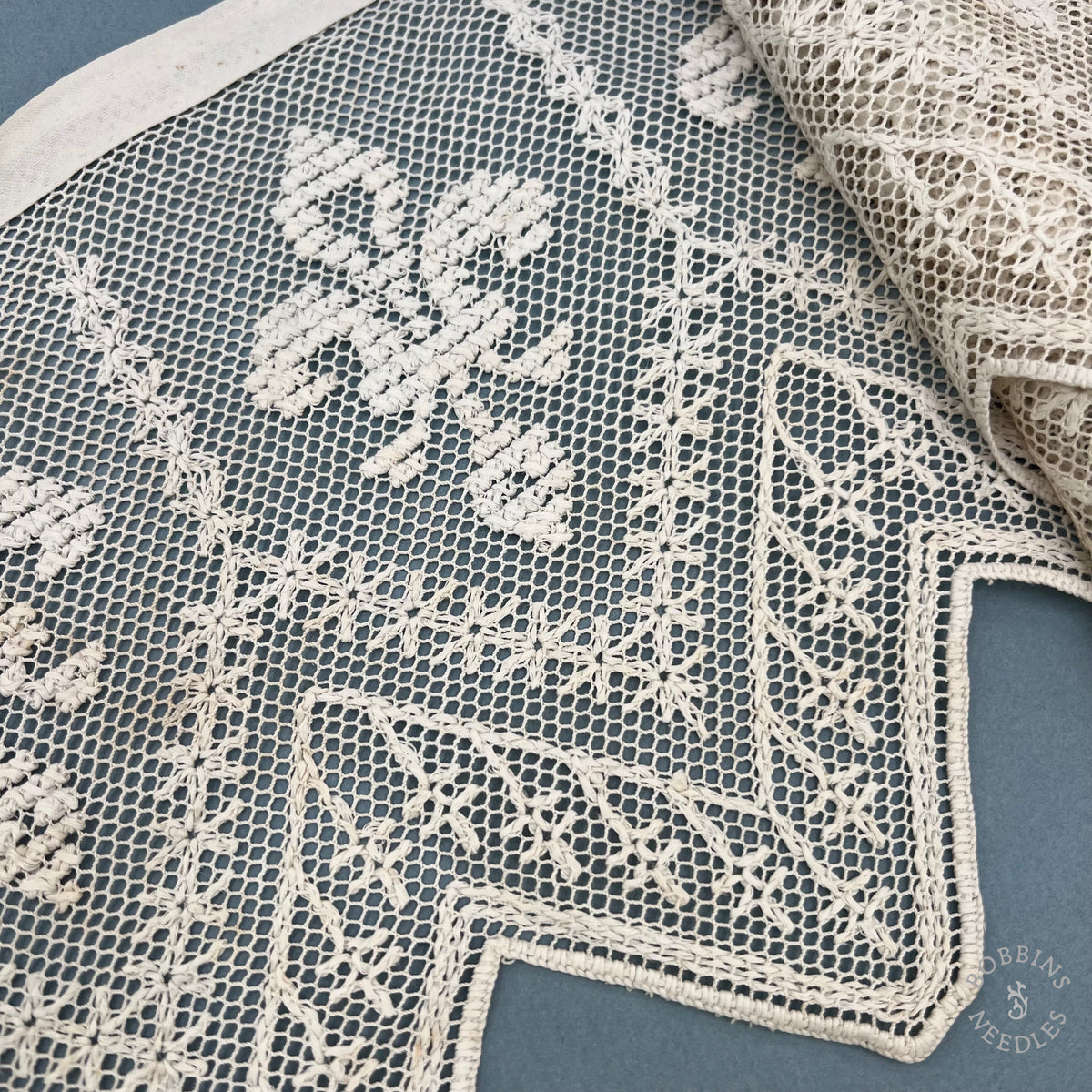 Antique Handmade Embroidered Net Lace Border with Fleur-de-Lis – 385 × 20 cm