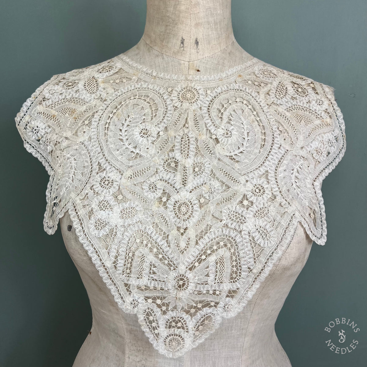 Antique Handmade Brussels Duchesse Style Lace Collar – Edwardian Bertha Collar