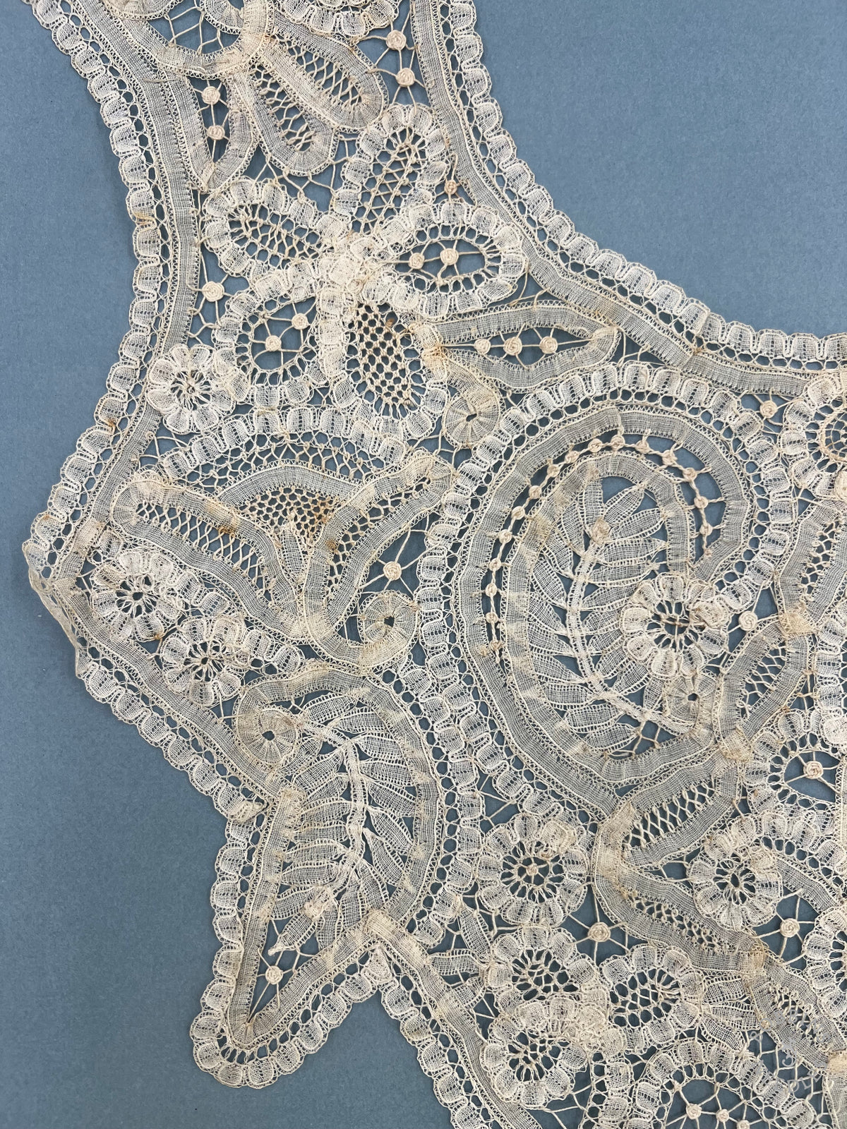 Antique Handmade Brussels Duchesse Style Lace Collar – Edwardian Bertha Collar
