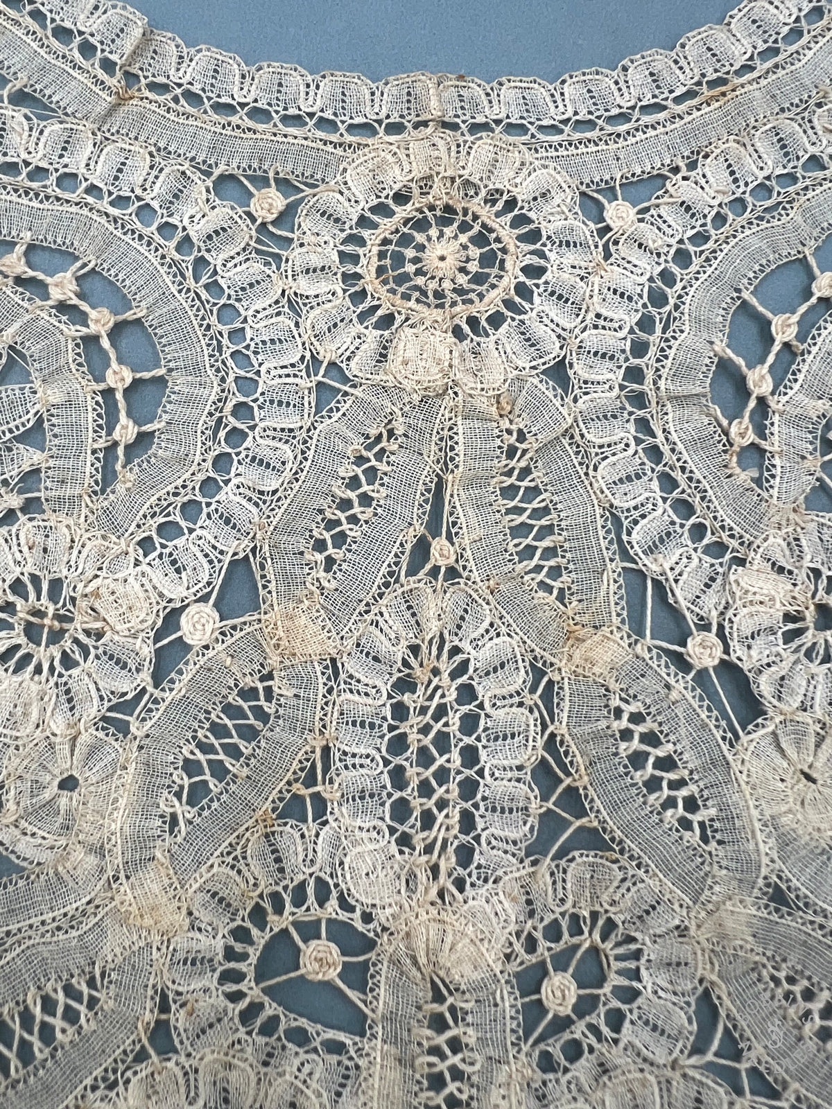 Antique Handmade Brussels Duchesse Style Lace Collar – Edwardian Bertha Collar
