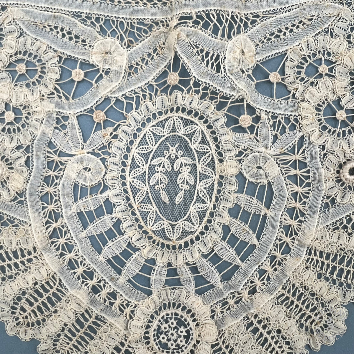 Antique Handmade Brussels Duchesse Style Lace Bertha Collar