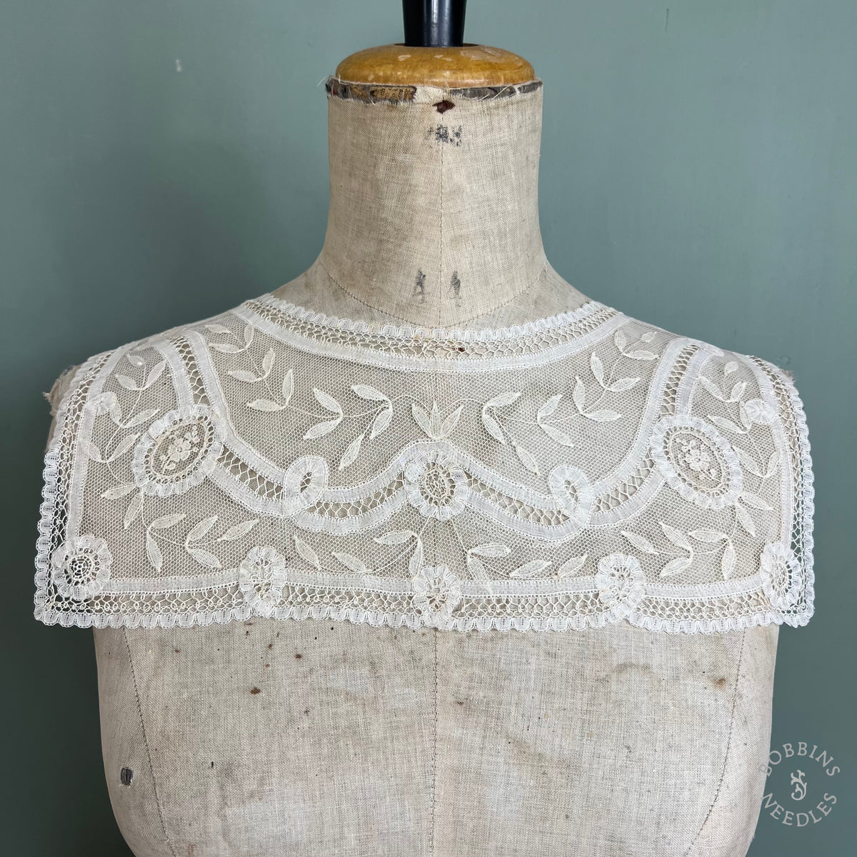 Antique Handmade Brussels Appliqué Lace Collar