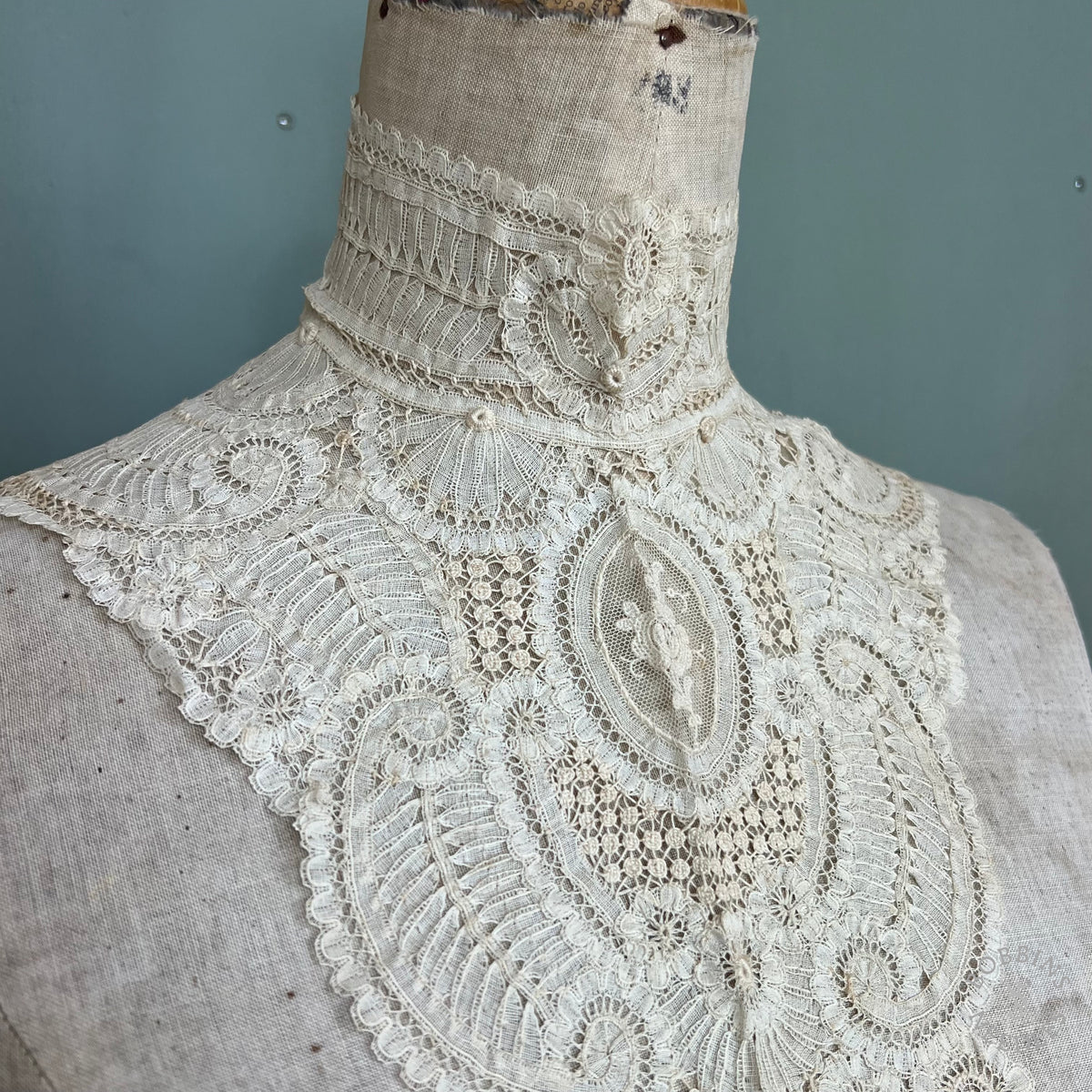 Antique Handmade Brussels Duchesse Style Tape Lace Collar & Jabot