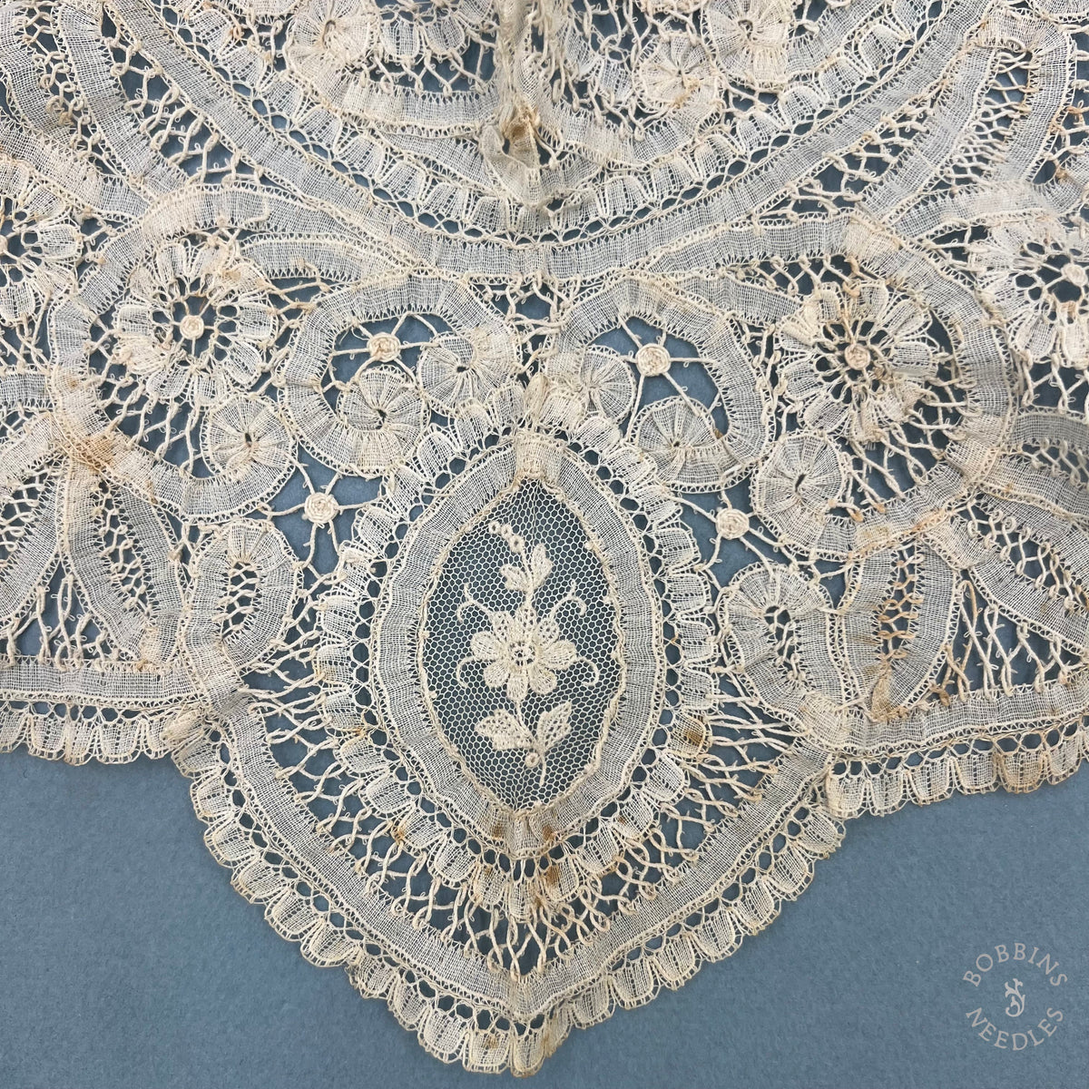 Antique Handmade Brussels Duchesse-Style High Neck Lace Collar