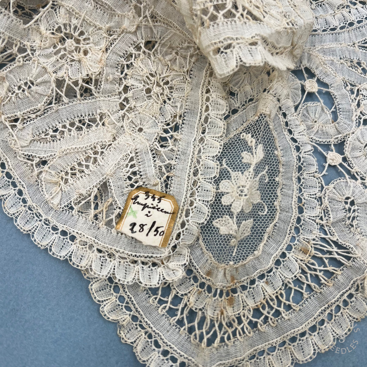 Antique Handmade Brussels Duchesse-Style High Neck Lace Collar