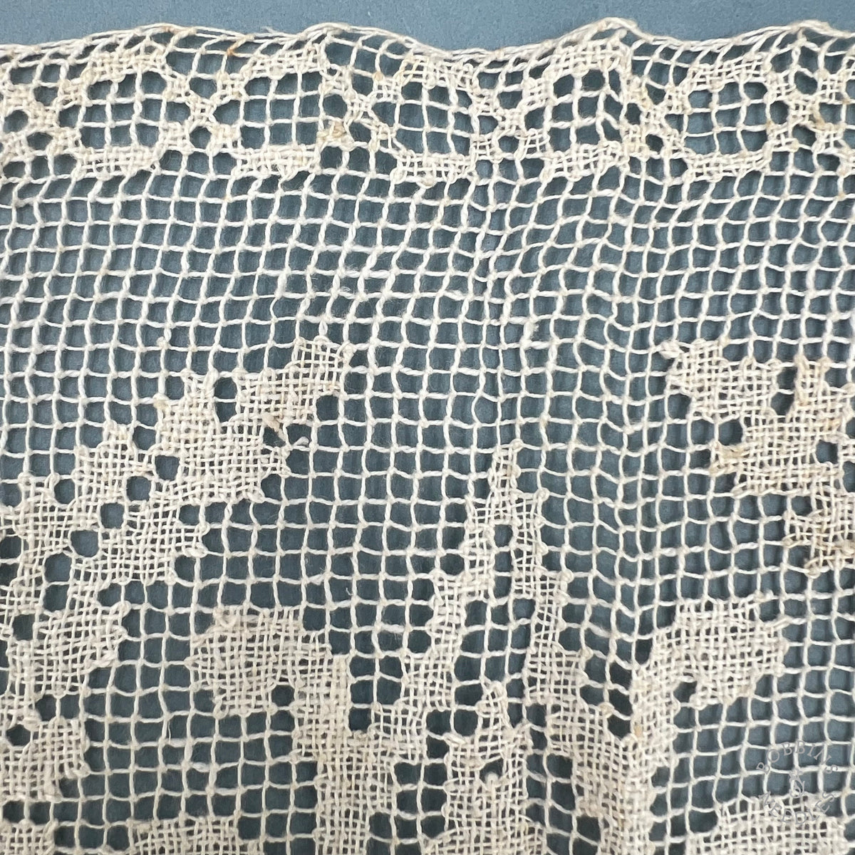 Antique Handmade Filet Lace Table Runner or Panel – 138 × 26 cm