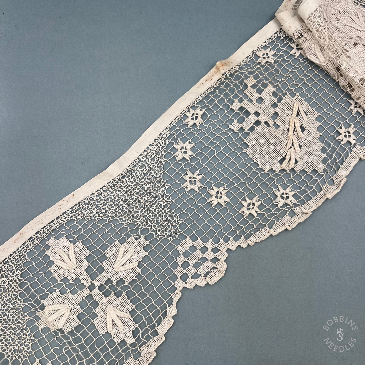 Antique Handmade Filet Altar Lace with IHS Christogram & Sacred Heart – 245 × 20 cm