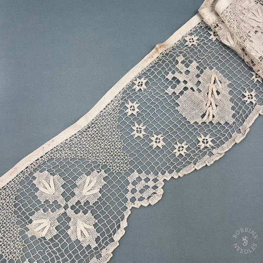 Antique Handmade Filet Altar Lace with IHS Christogram & Sacred Heart – 245 × 20 cm