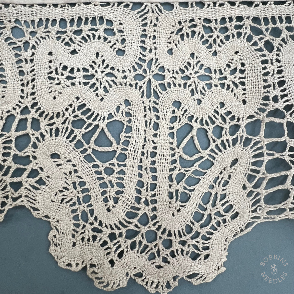 Antique Handmade Bobbin Lace Panel – 275 × 16 cm