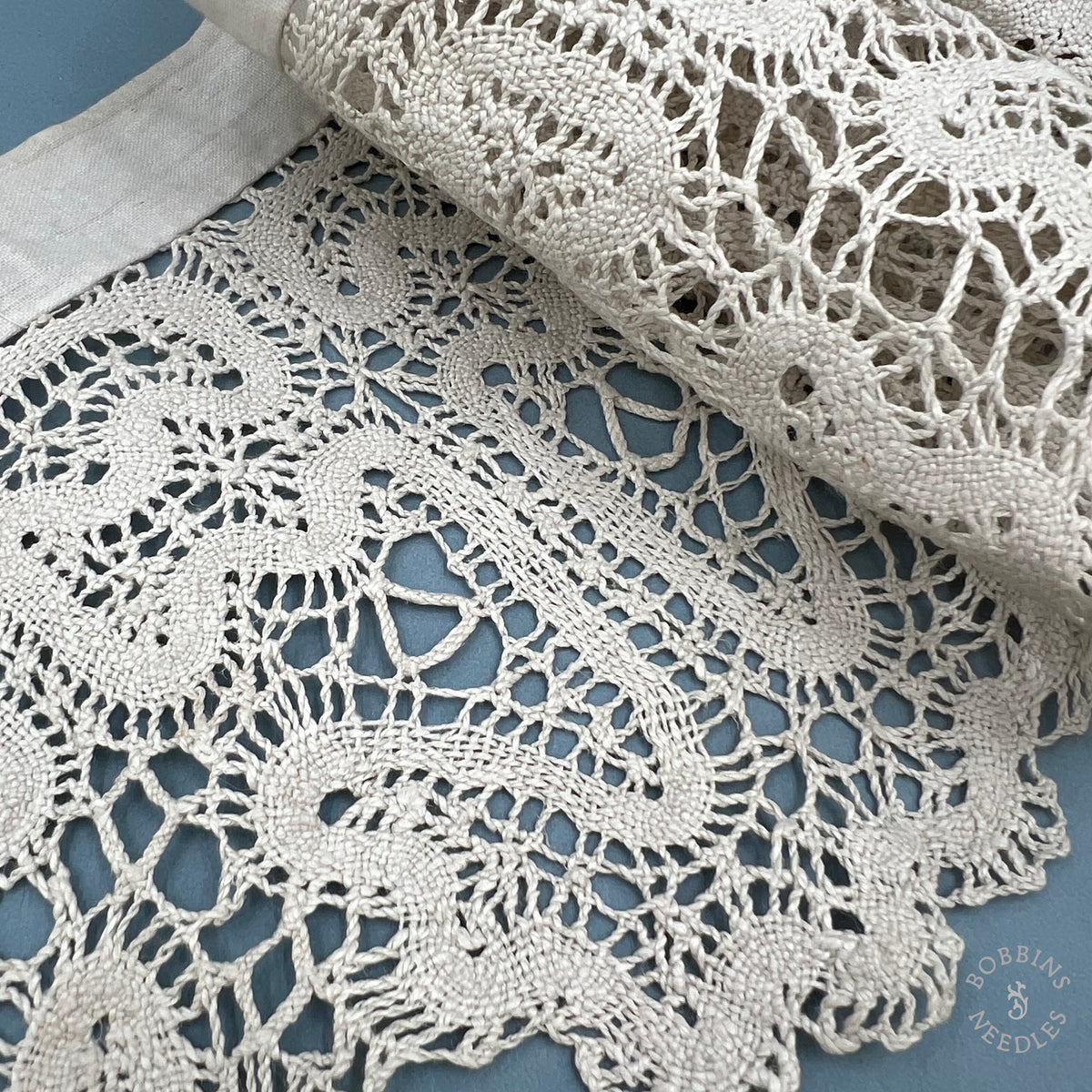 Antique Handmade Bobbin Lace Panel – 275 × 16 cm