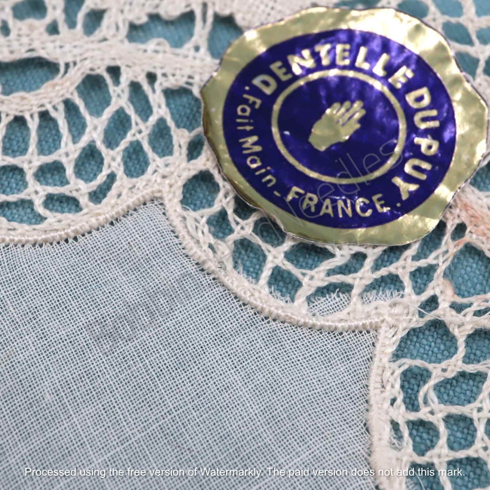 French Linen Doily with Handmade lace border - Dentelle du Puy