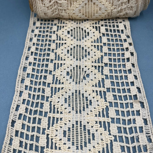 Vintage Geometric Lace Wide Trim | Shiny Threads