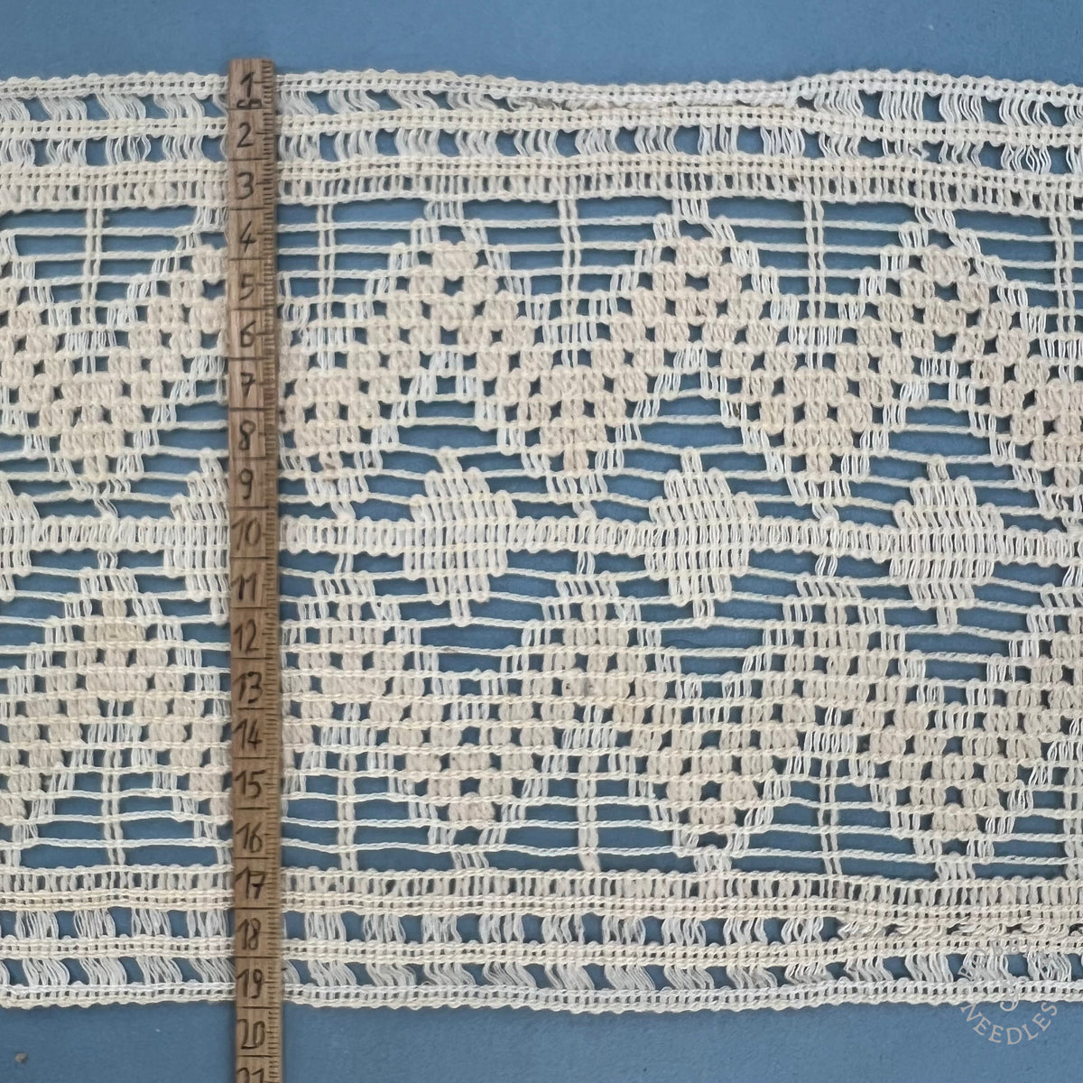 Vintage Geometric Openwork Wide Lace Trim – 19 cm | By the Meter