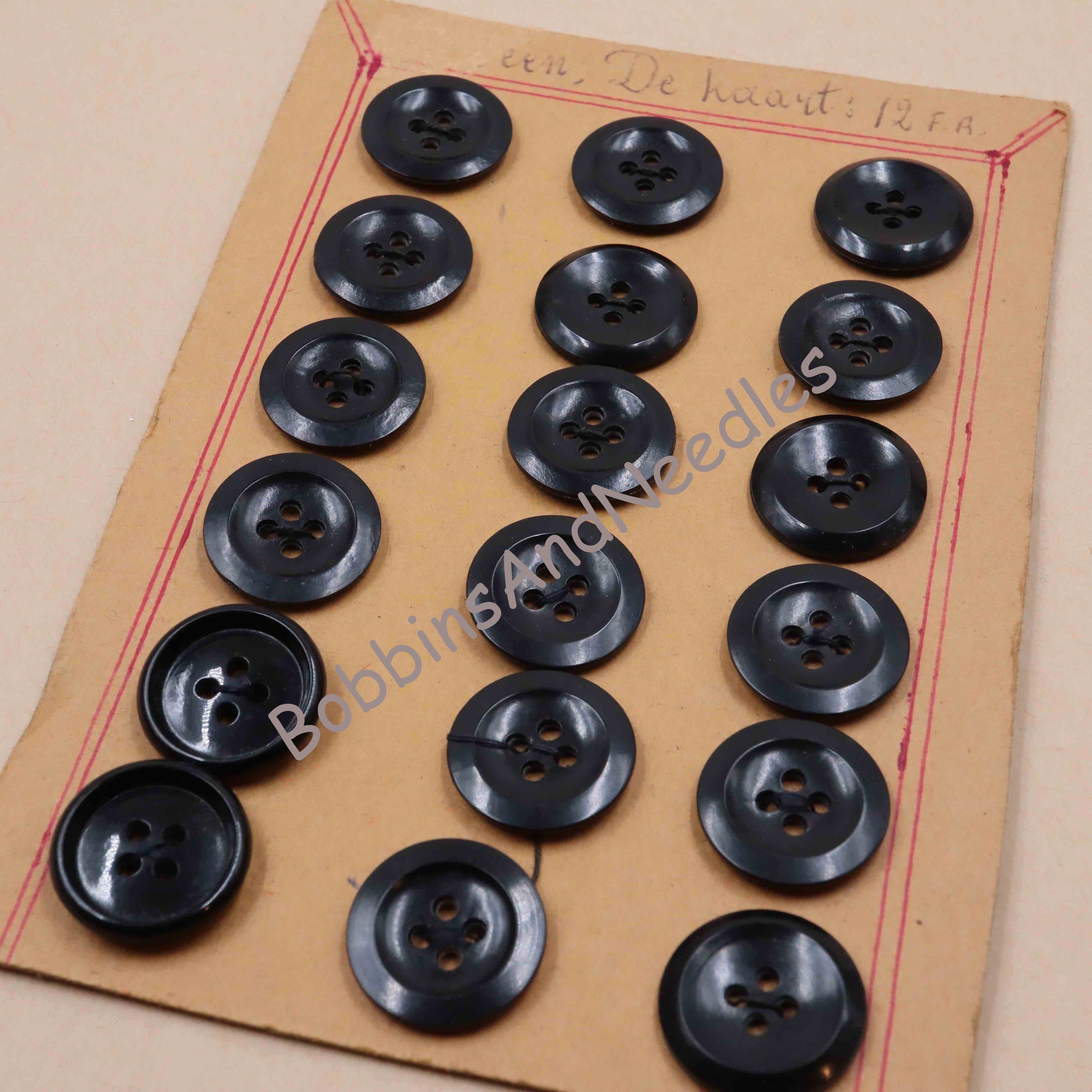 Vintage Card with 18 Bone Buttons Ø 19 mm Round Black