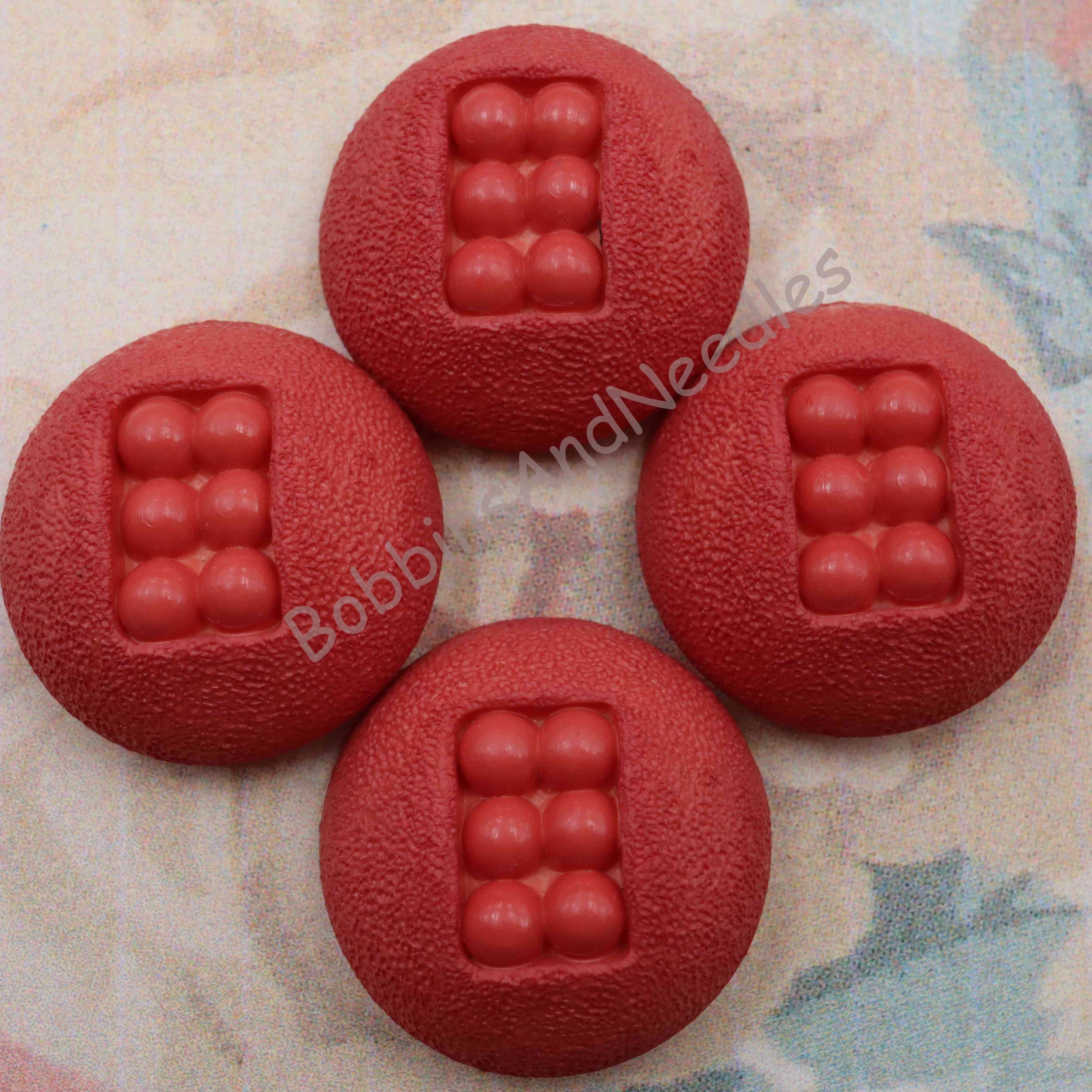 Set of 4 Large Red Couture Button Ø 30 mm Casein