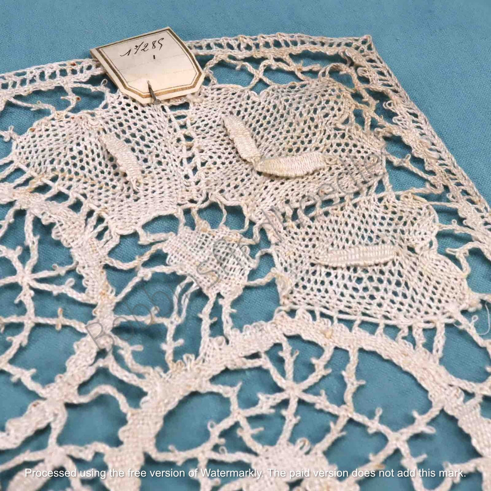 Antique Handmade Lace Corner Accent in Linen – made in France