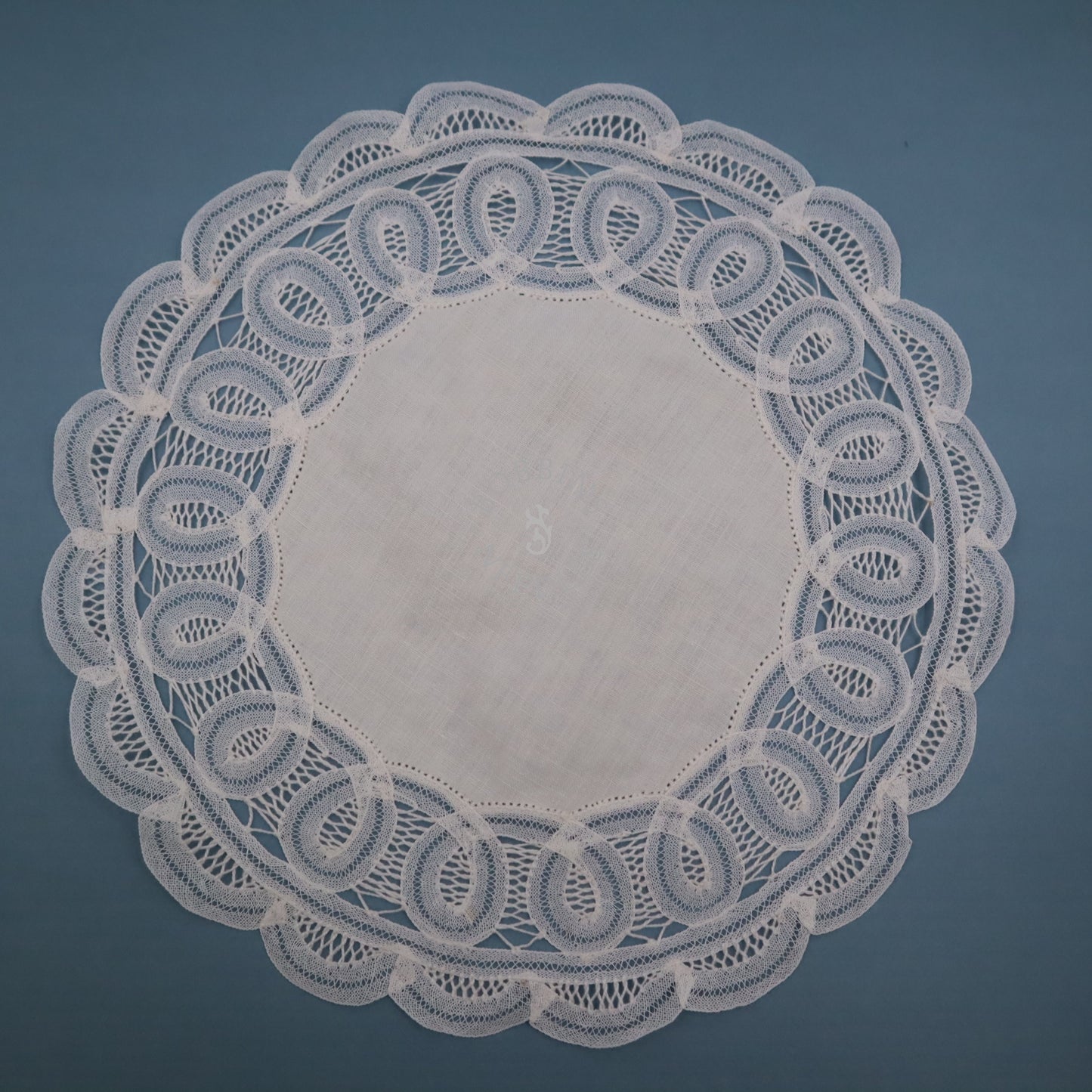 Set of 2 Vintage Belgian Linen Doilies with Handmade Tape Lace Border – Round White Lace Mats