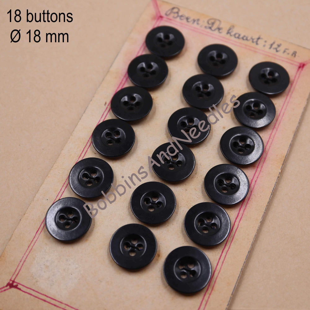 Vintage Card with 18 Bone Buttons Ø 18 mm Round Black