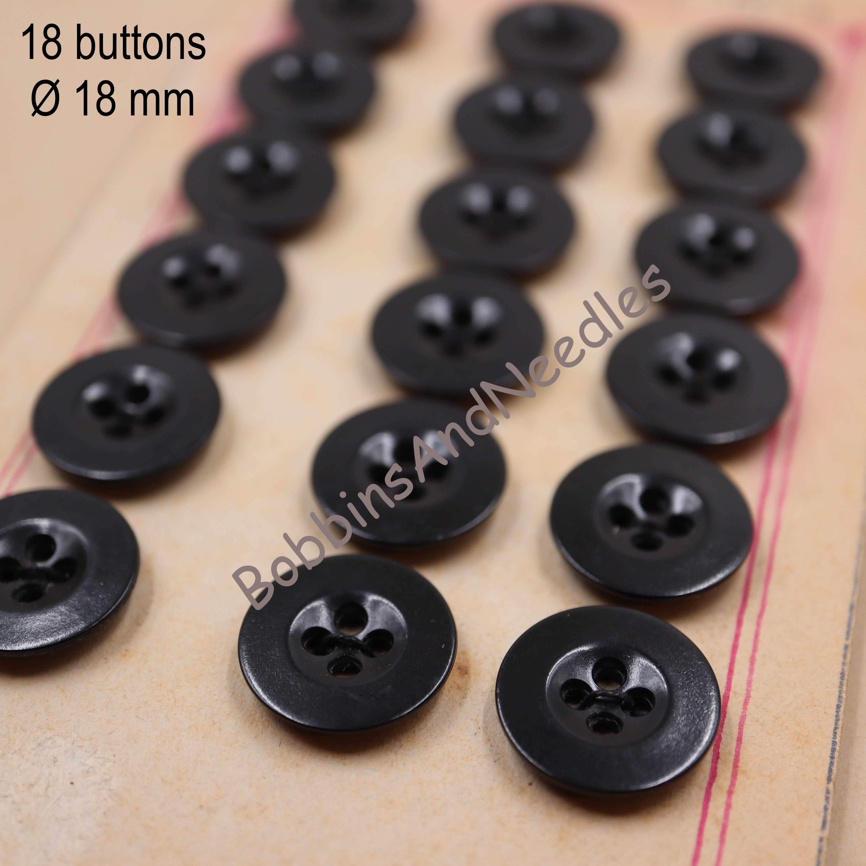 Vintage Card with 18 Bone Buttons Ø 18 mm Round Black