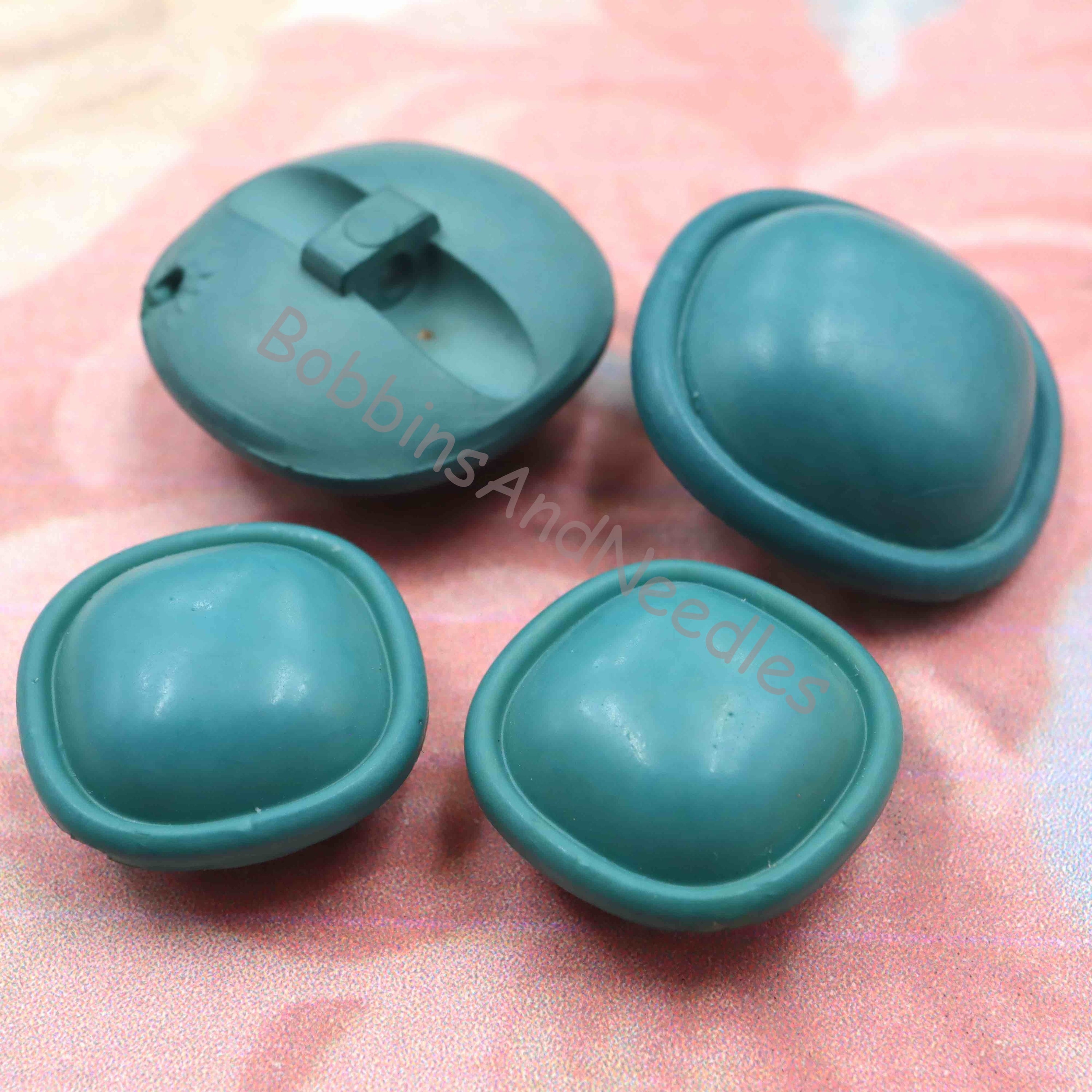 Set of 4 Couture Buttons Ø 22 mm & Ø 17 mm Teal Green Vintage Casein Dome Shank Back