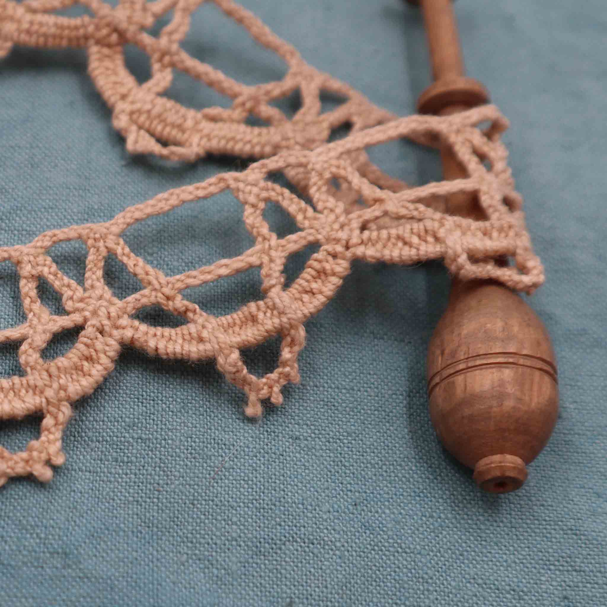 Handmade Hemp Lace Trim - Bobbins&Needles