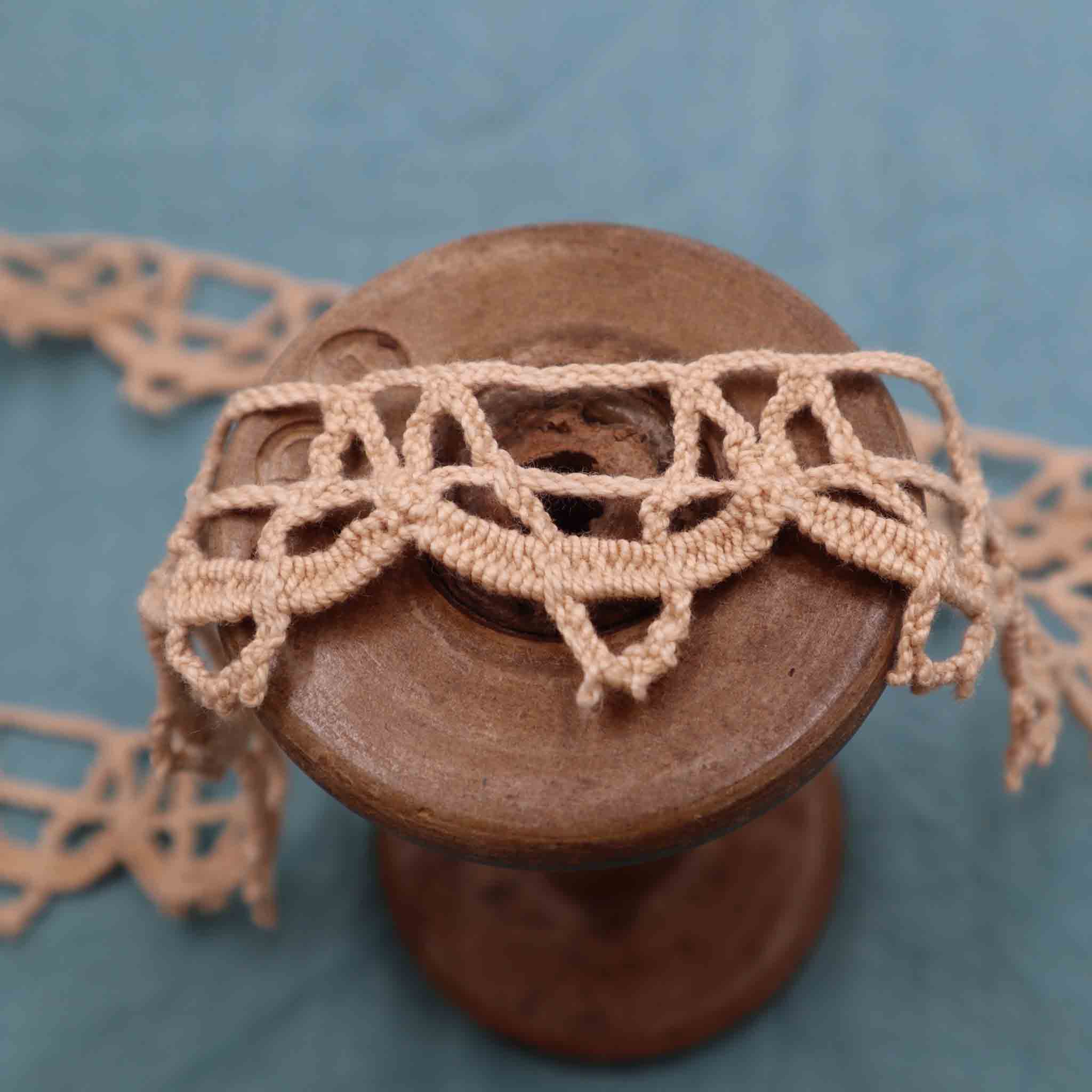 Handmade Hemp Lace Trim - Bobbins&Needles