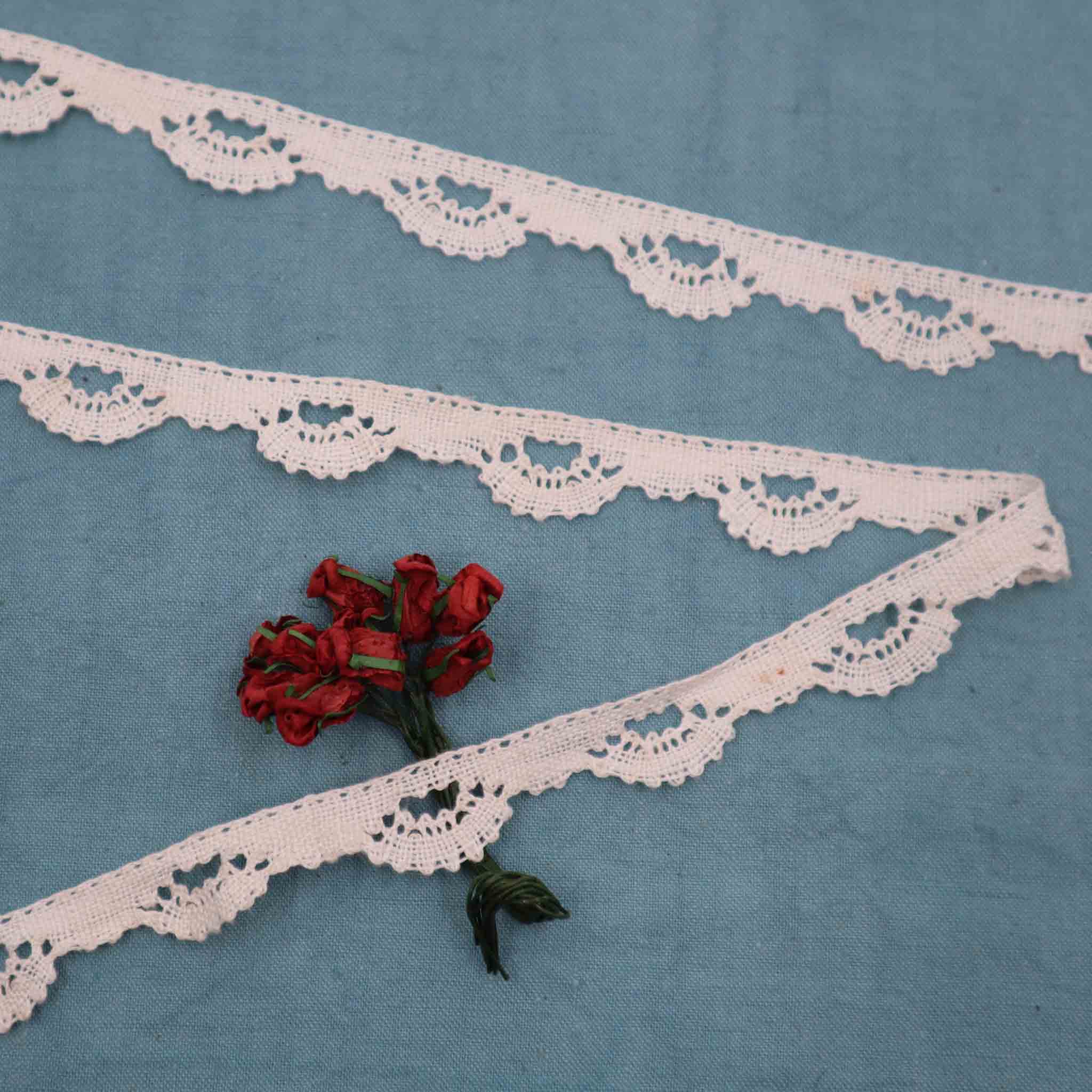 Handmade Linen Lace Trim - Bobbins&Needles